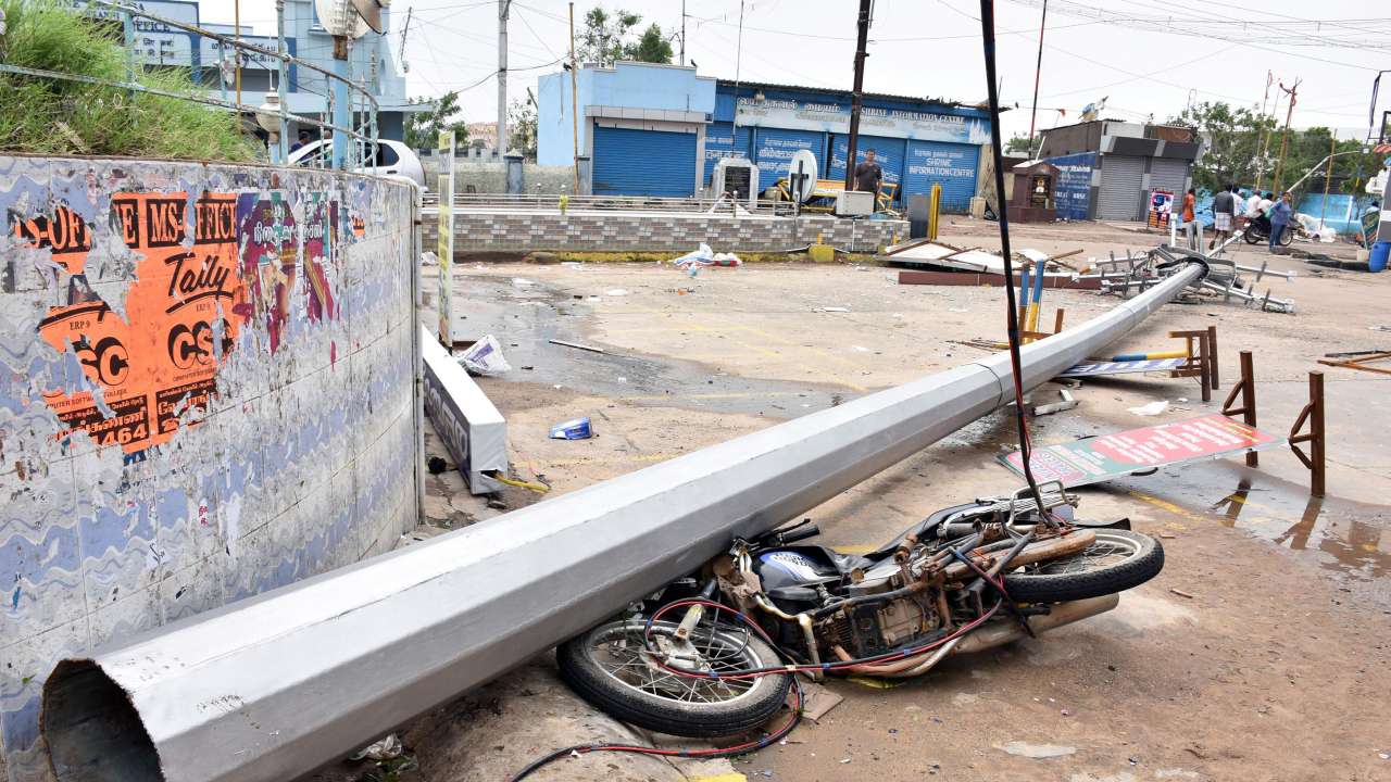 Cyclone Gaja causes widespread destruction in Tamil Nadu as severe ...