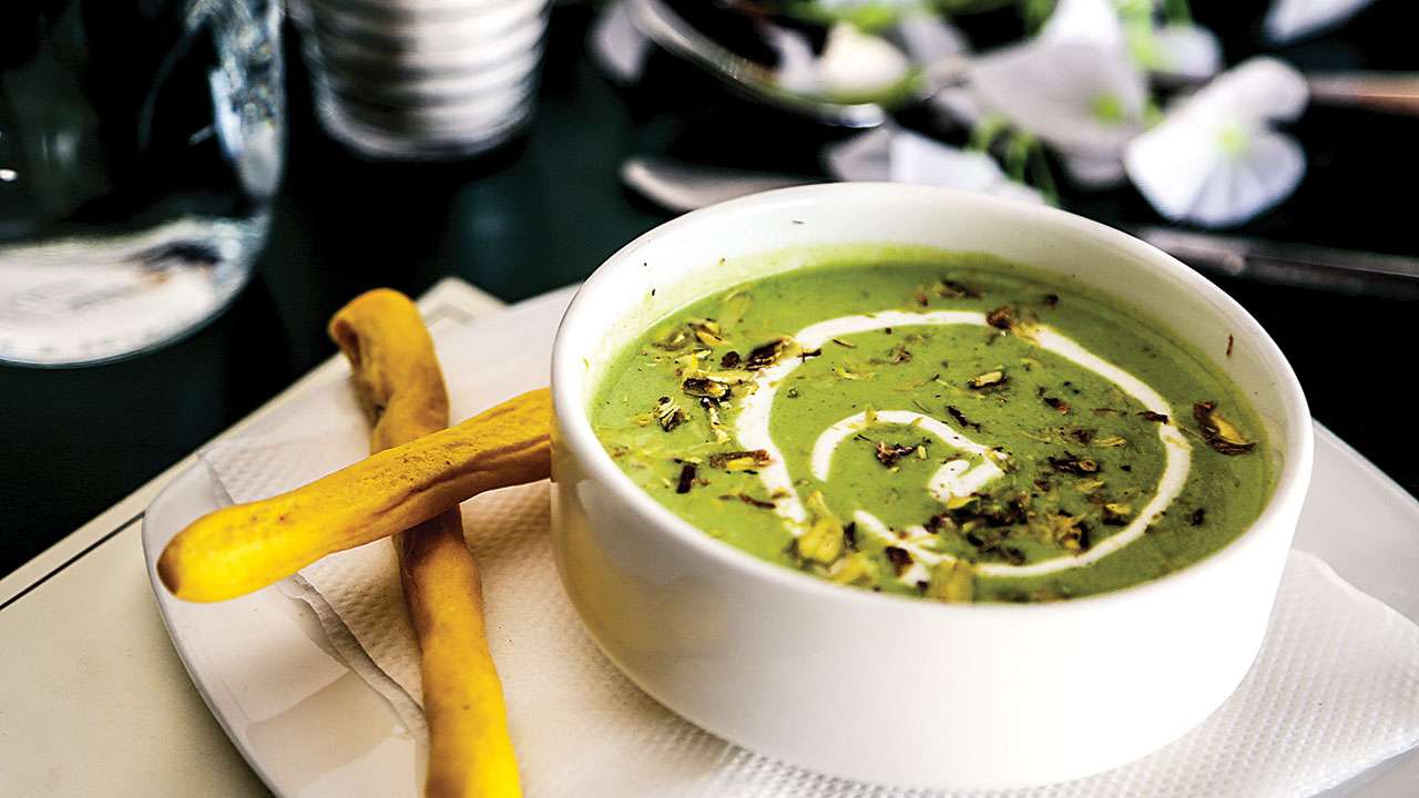 Cream of Pistachio and Broccoli Soup