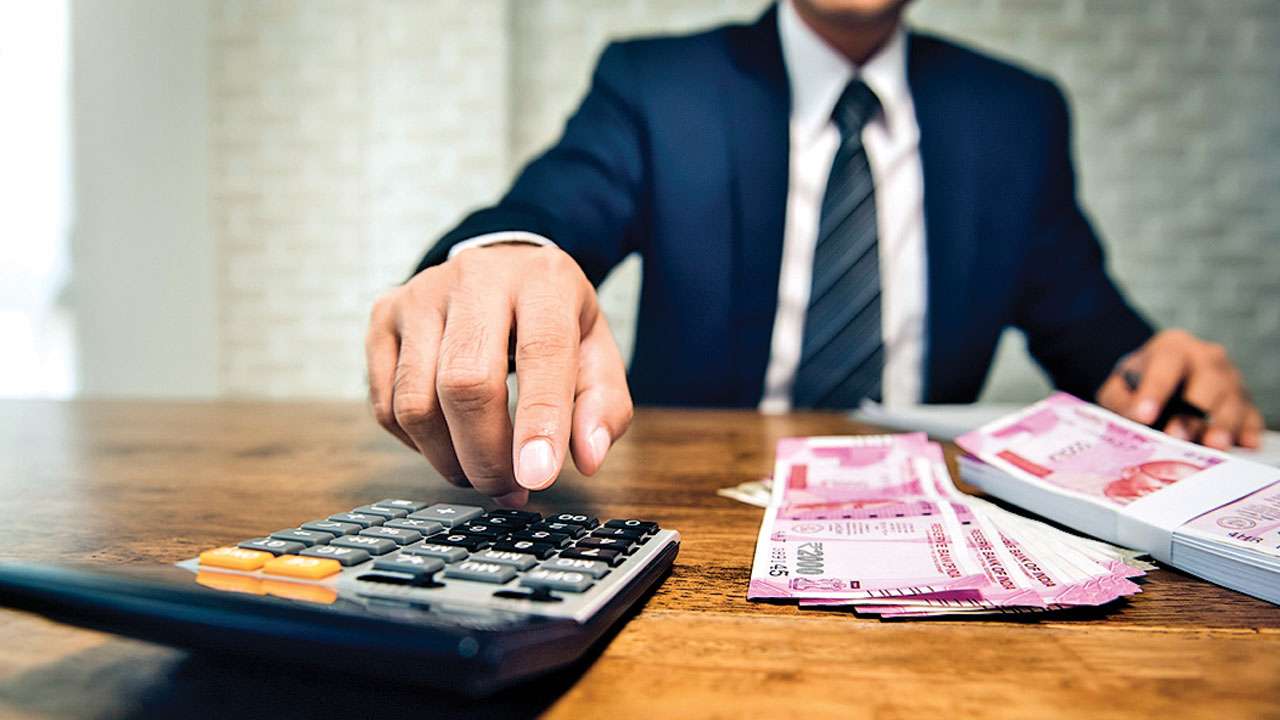 Investors turn to P2P lending as other asset classes lose sheen