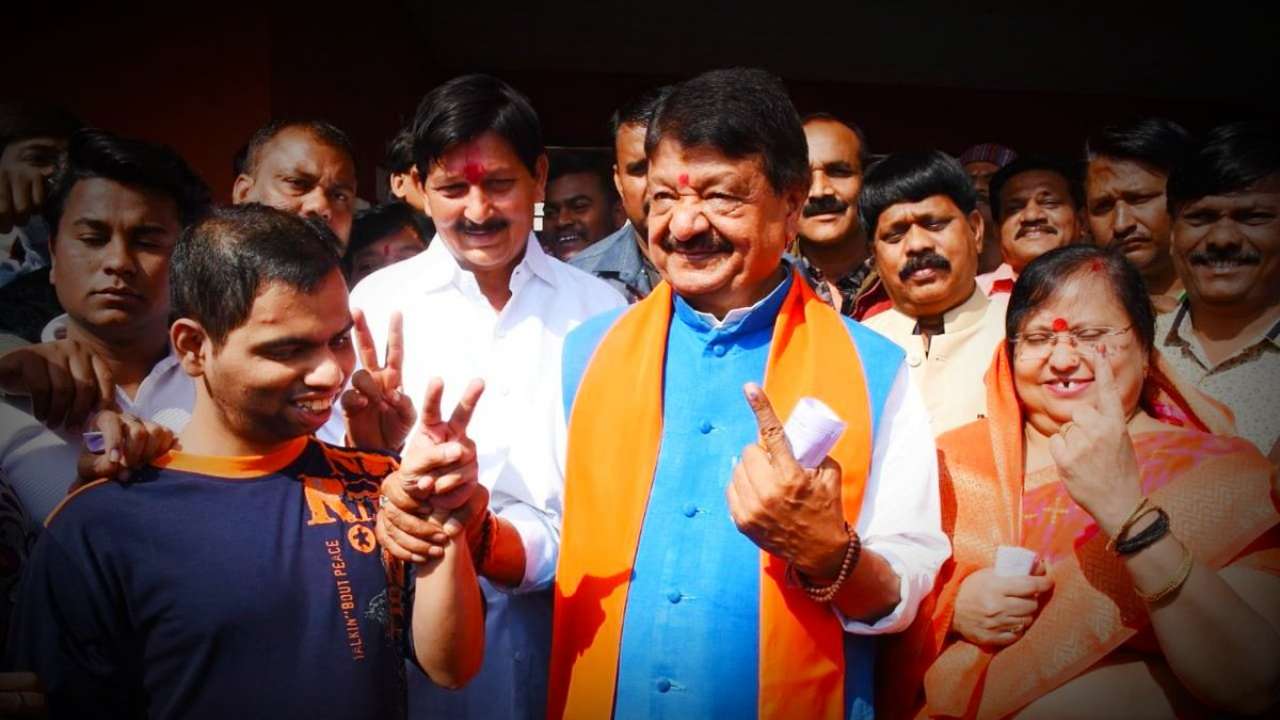 Kailash Vijayvargiya after casting his vote