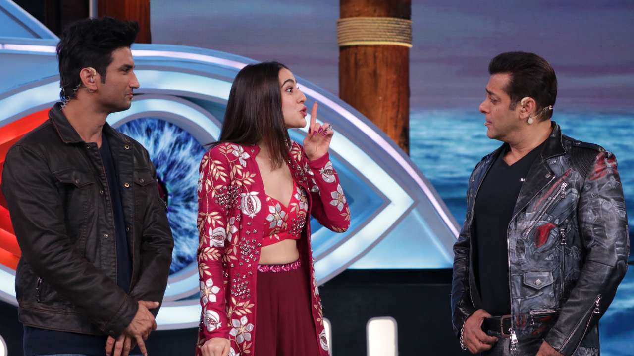 Salman Khan welcomes Sushant and Sara