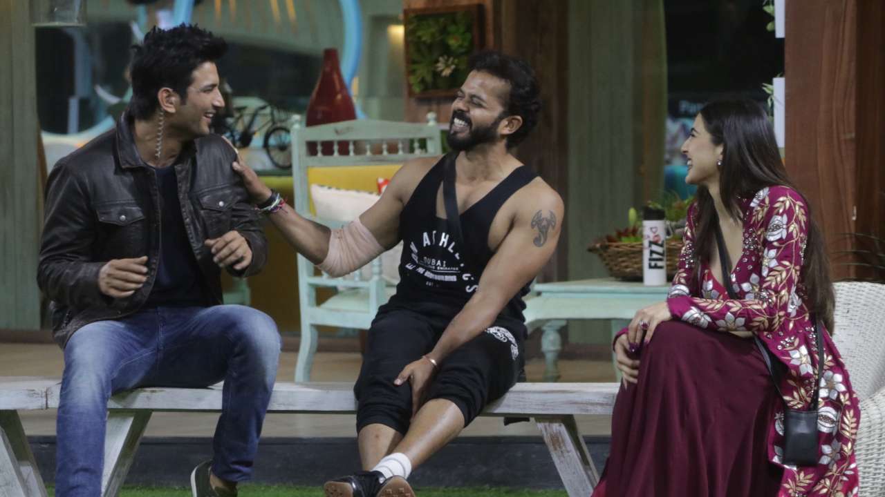 Sushant and Sara play fun tasks with BB12 housemates