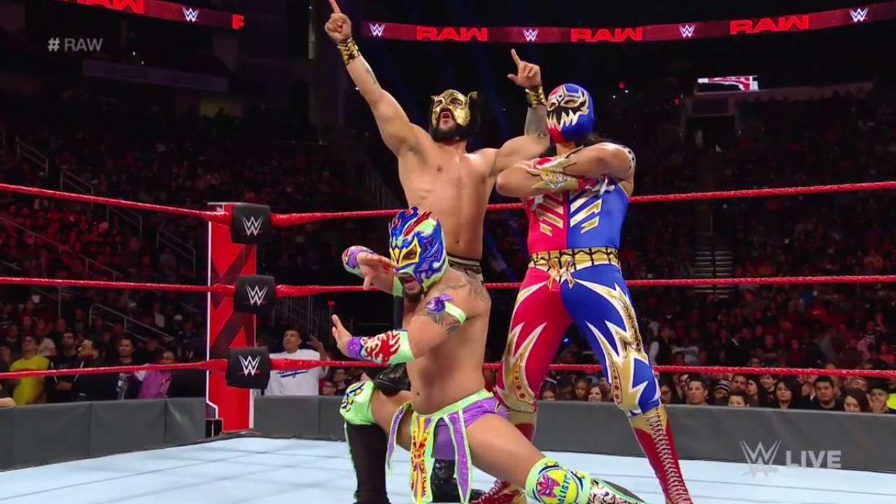 Lucha House Party beats The Revival