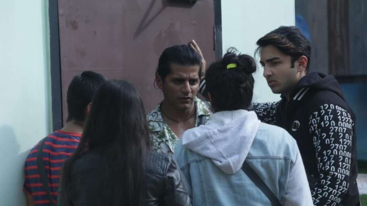 Deepak says 'Sorry' to Somi