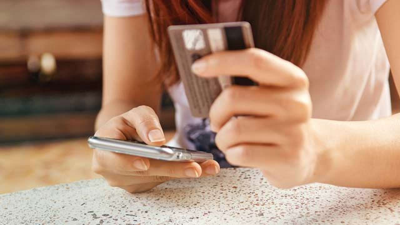 What is a credit score?
