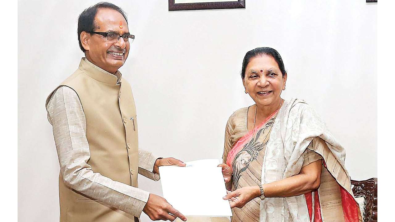 Shivraj singh chouhan to play 'chowkidar' role to expose congress