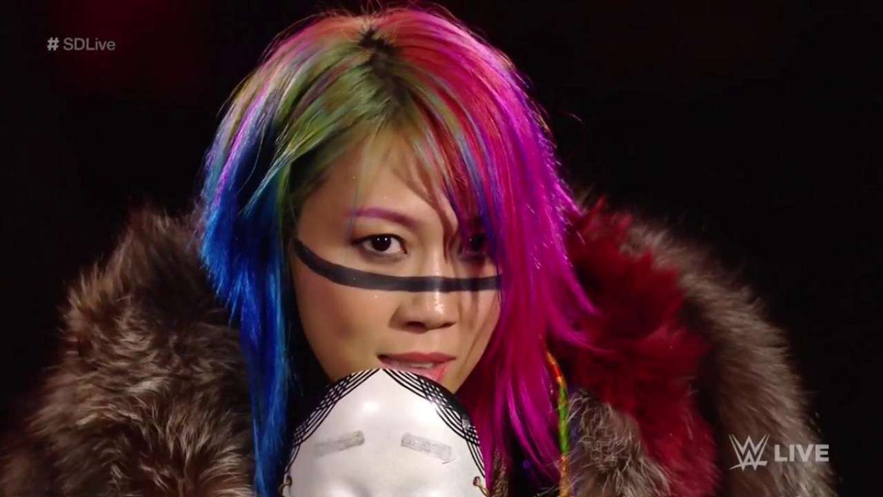 Asuka wins SmackDown Women's Championship