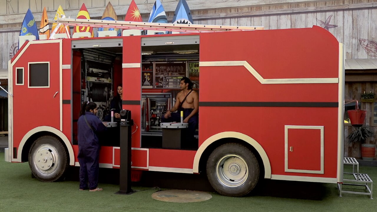 A fiery finale race in the Bigg Boss 12 house