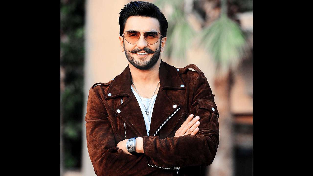 Ranveer Singh looks dashing in a black leather jacket - Gossip Herald