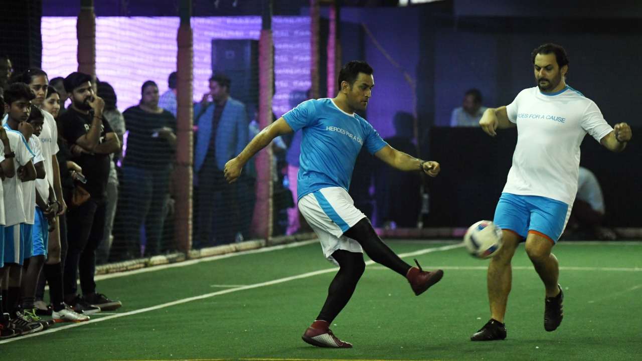 Dhoni - the footballer