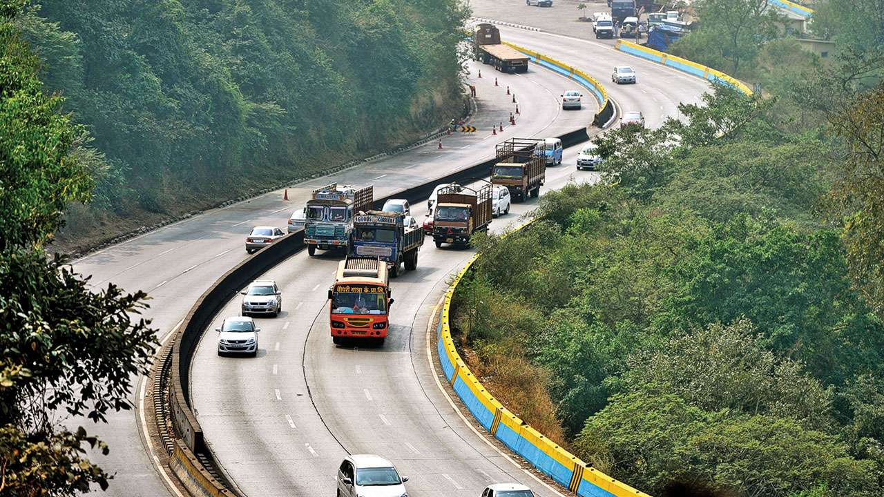 Mumbai-Pune Expressway
