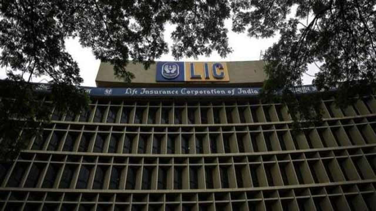 LIC
