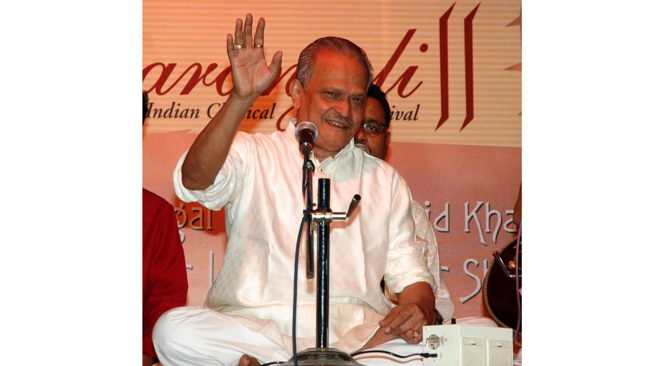 Vocalist Prabhakar Karekar
