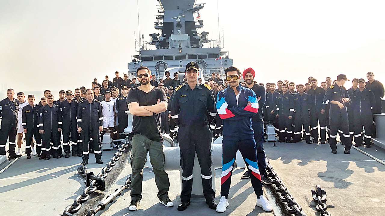 Rohit Shetty and Ranveer Singh meet the Indian Navy