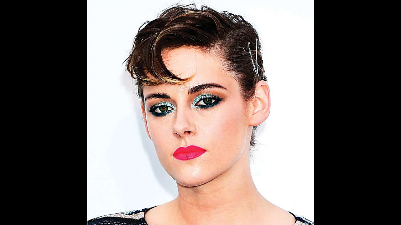 PIXIE CUT