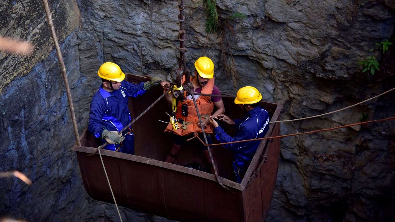 Rescue team to go inside meghalaya mine today again