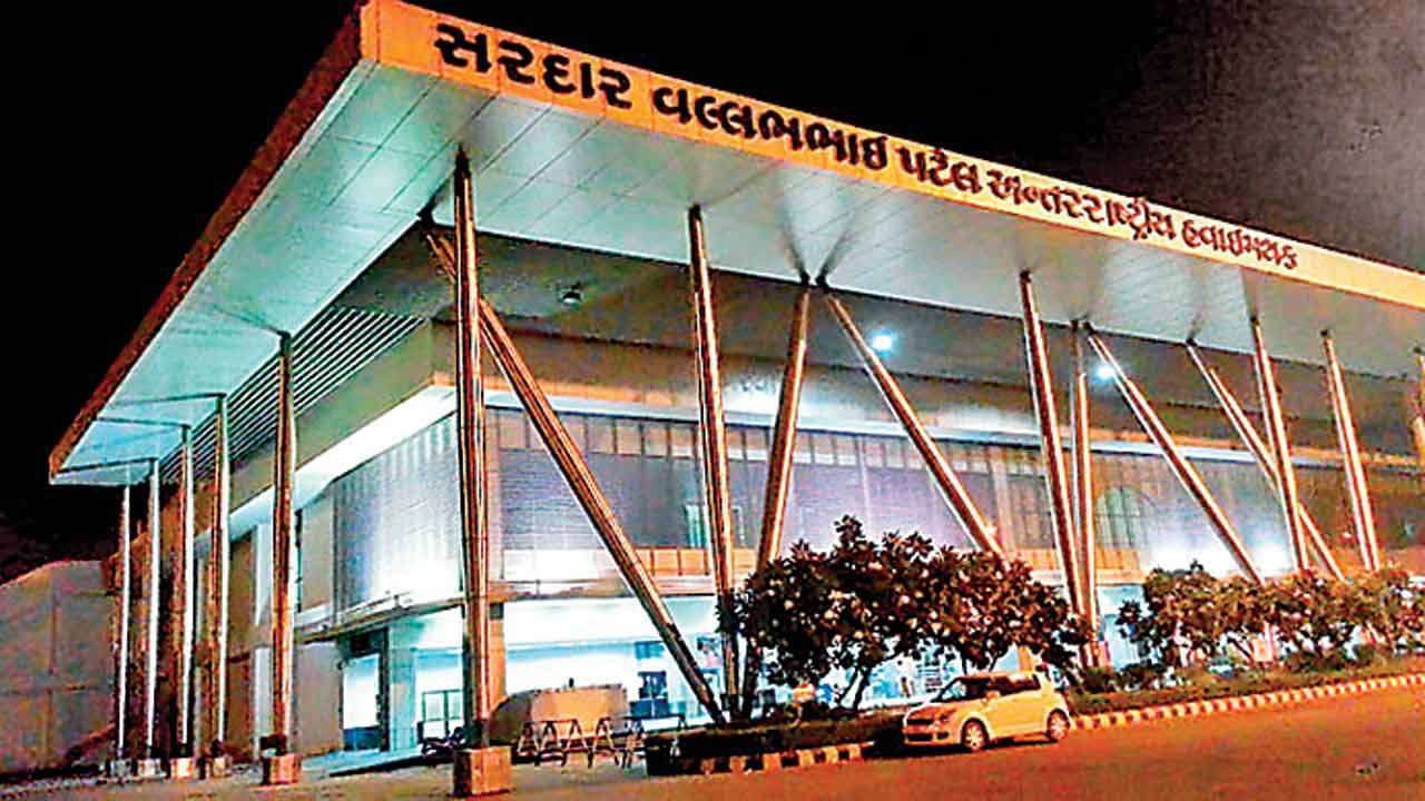 Robot guides for Vibrant Gujarat Summit guests at Ahmedabad airport