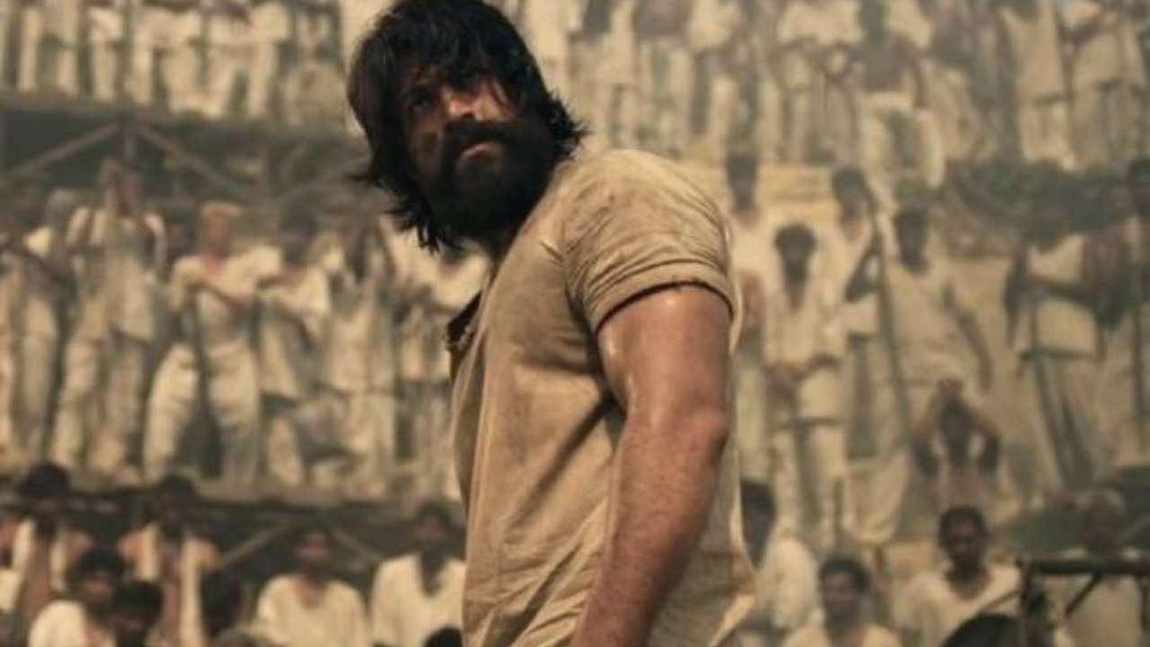 Income Tax Officials Raid Kgf Actor Yash And Other Top Kannada