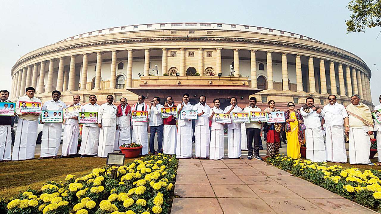 AIADMK members