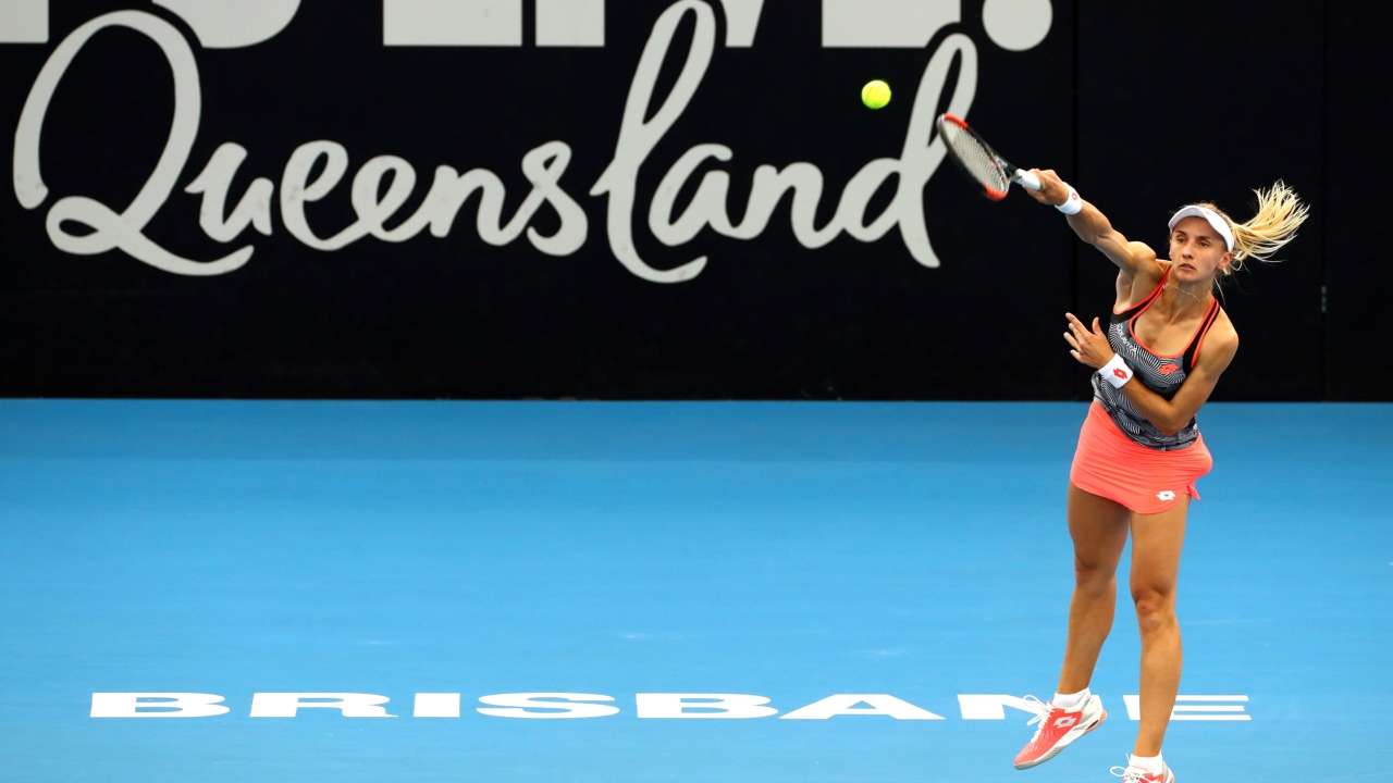 Lesia Tsurenko in action during her match against Naomi Osaka