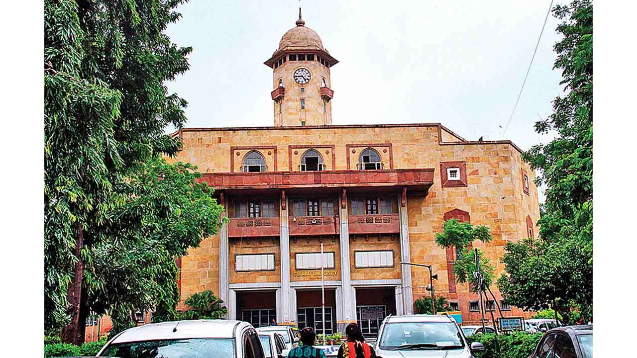Gujarat University to have Multiple Choice Questions in Post Graduate