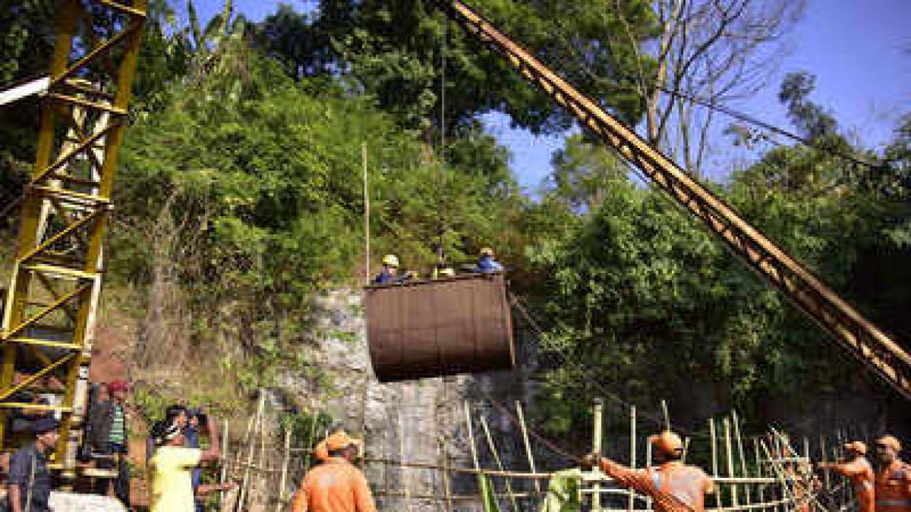 (Meghalaya miners trapped)