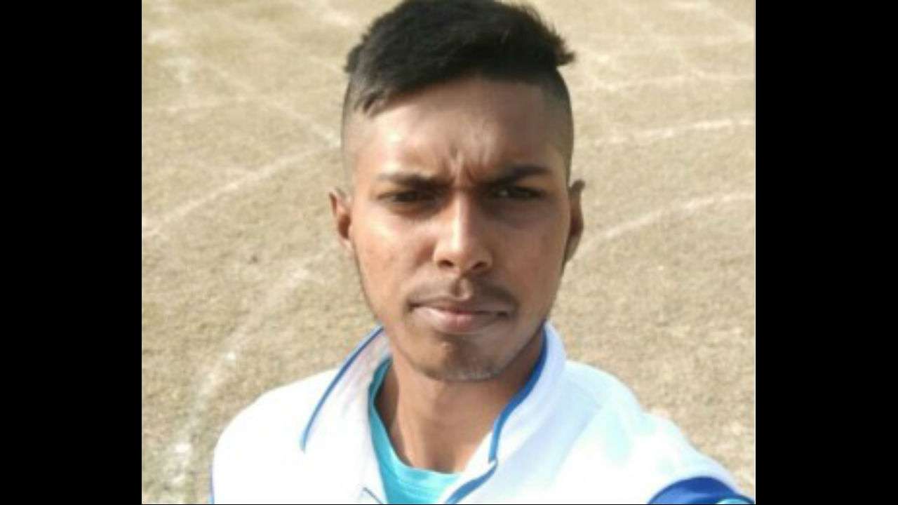 Kolkata cricketer dies on the field after collapsing during warm up