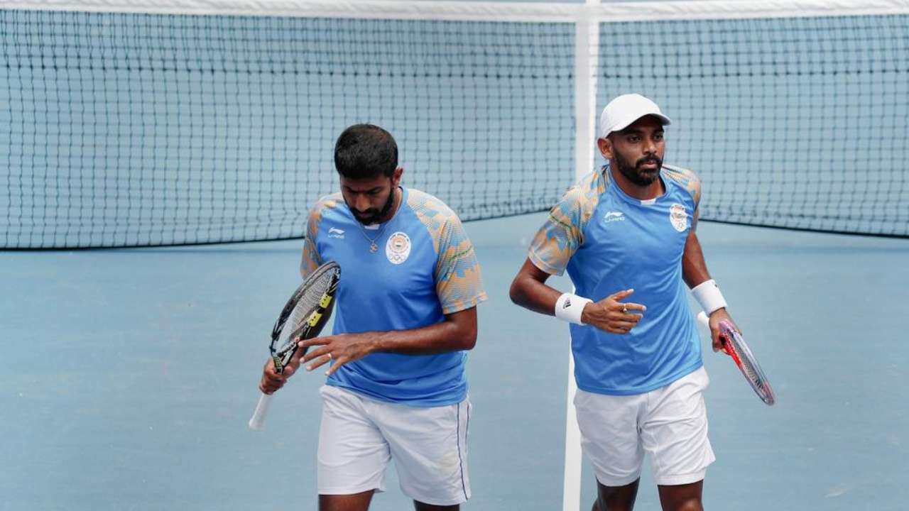 Australian Open: men's doubles challenge ends in single day as Sharan-Bopanna, Paes knock out