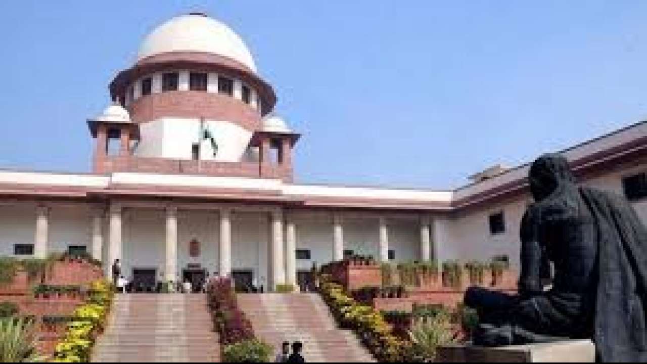 SC struck down Maha government's '1km' establishment