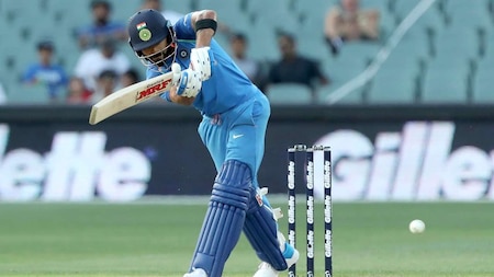 39th ton for Virat Kohli!