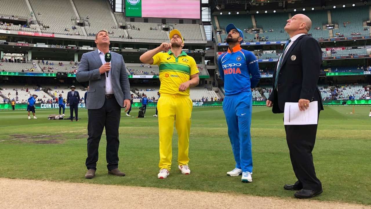 TOSS: Kohli opts to bowl in 3rd ODI