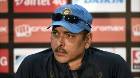 Never seen Dhoni get angry, says Ravi Shastri