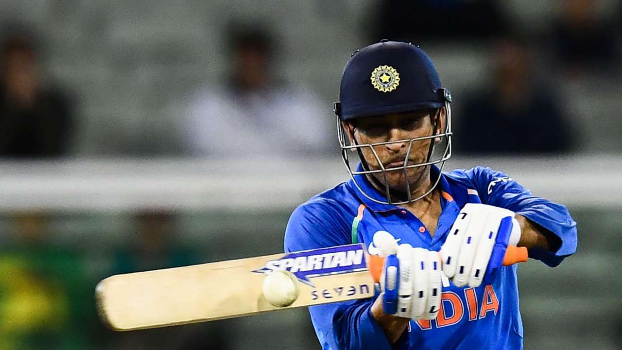 Sourav Ganguly praises Virat Kohli for backing MS Dhoni