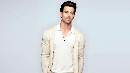 Hrithik Roshan resumes shoot post his father’s surgery