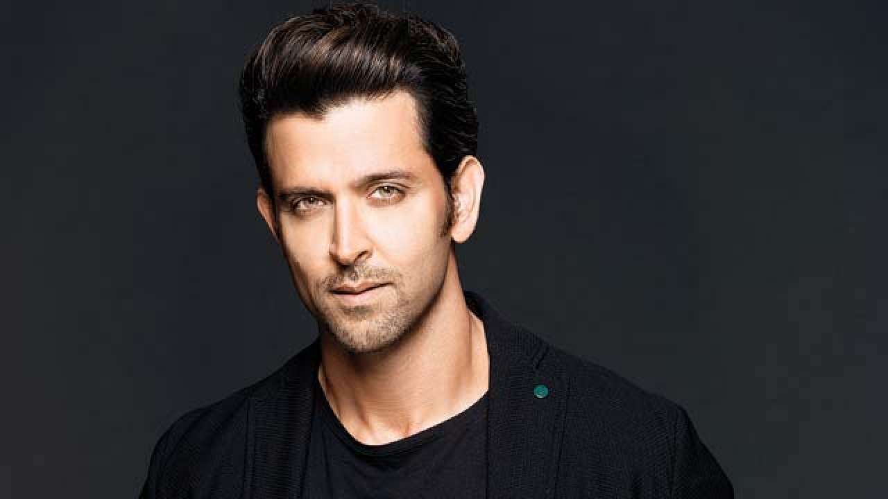 You Won't Believe The Reason Behind Hrithik Roshan Being 'Most Handsome Man  In The World'