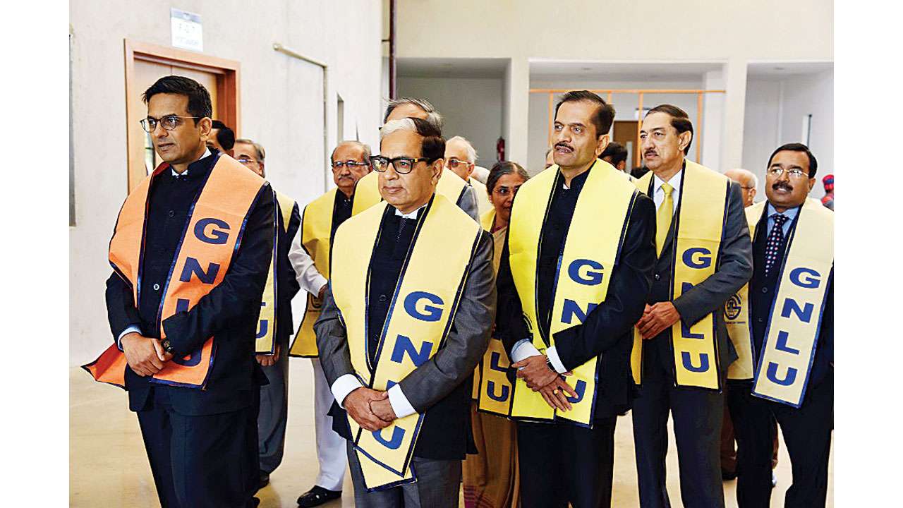 GNLU