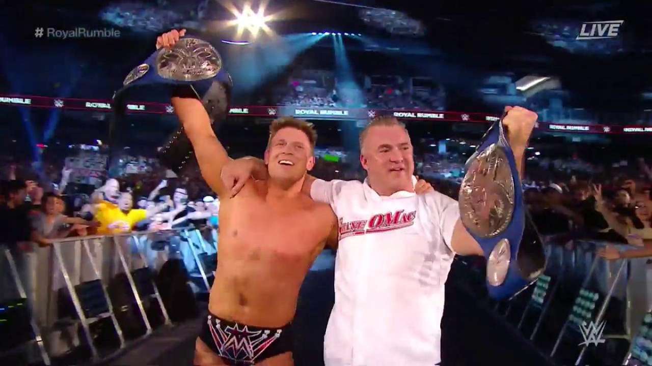   Bar against The Miz and Shane McMahon "title =" Bar against The Miz and Shane McMahon "data-title =" WWE Royal Rumble 2019: Shane McMahon and the Miz take out matching outfits with the father of The Miz in the crowd at the ring.

Shane attacks Sheamus just after the bell to start hot. Miz and Cesaro play and trade near the falls.


#ShaneOMac makes its best impression @Goldberg from the start! #RoyalRumble @shanemcmahon pic.twitter.com/cSVIoPGNzE
- WWE Universe (@WWEUniverse) January 28, 2019


McMahon goes up but Sheamus saves his partner. Shane jumps and topples Sheamus.


You can not prevent @shanemcmahon from taking FLIGHT! #RoyalRumble pic.twitter.com/68ZBtZwRkq
- WWE (@WWE) January 28, 2019


Shane stacks Cesaro and Sheamus in the corner for Side by Side, but Cesaro pops up and catches him for a Big Swing.


WE ARE GOOD & # 39; SWINGIN & # 39; # RoyalRumble @WWECesaro pic.twitter.com/Tdrsiouyft
- WWE Universe (@WWEUniverse) January 28, 2019


Shane locks Cesaro in a triangle until Sheamus divides him. The Miz eliminates Sheamus from the ring. Miz shoves Cesaro into a Brogue Kick and hits Sheamus with the Skull Crushing Finale. Shane heads to the top and hits a shooting star to press the pin and win.

Result: Shane McMahon and The Miz win the SmackDown Tag Team titles

(Image: WWE) "data-url =" https://www.dnaindia.com/sports/photo-gallery-wwe-royal-rumble-2019-results-and-recaps-seth-rollins-becky-lynch-win -rumble-matches-win-wrestlemania-title-shot-2712869 / the-bar-against-the-miz-and-shane-mcmahon-2712907 "clbad =" img-responsive "/>


<p> 10/17 </p>
<h3/>
<p><strong>  WWE Royal Rumble 2019: </strong> Shane McMahon and The Miz dress up with The Miz's father in the crowd at the ring. </p>
<p>  Shane attacks Sheamus just after the bell to start hot. Miz and Cesaro mark and trade near the falls. </p>
<blockquote clbad=