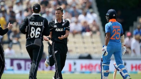 OUT! A double strike for Boult, traps big fish - Rohit