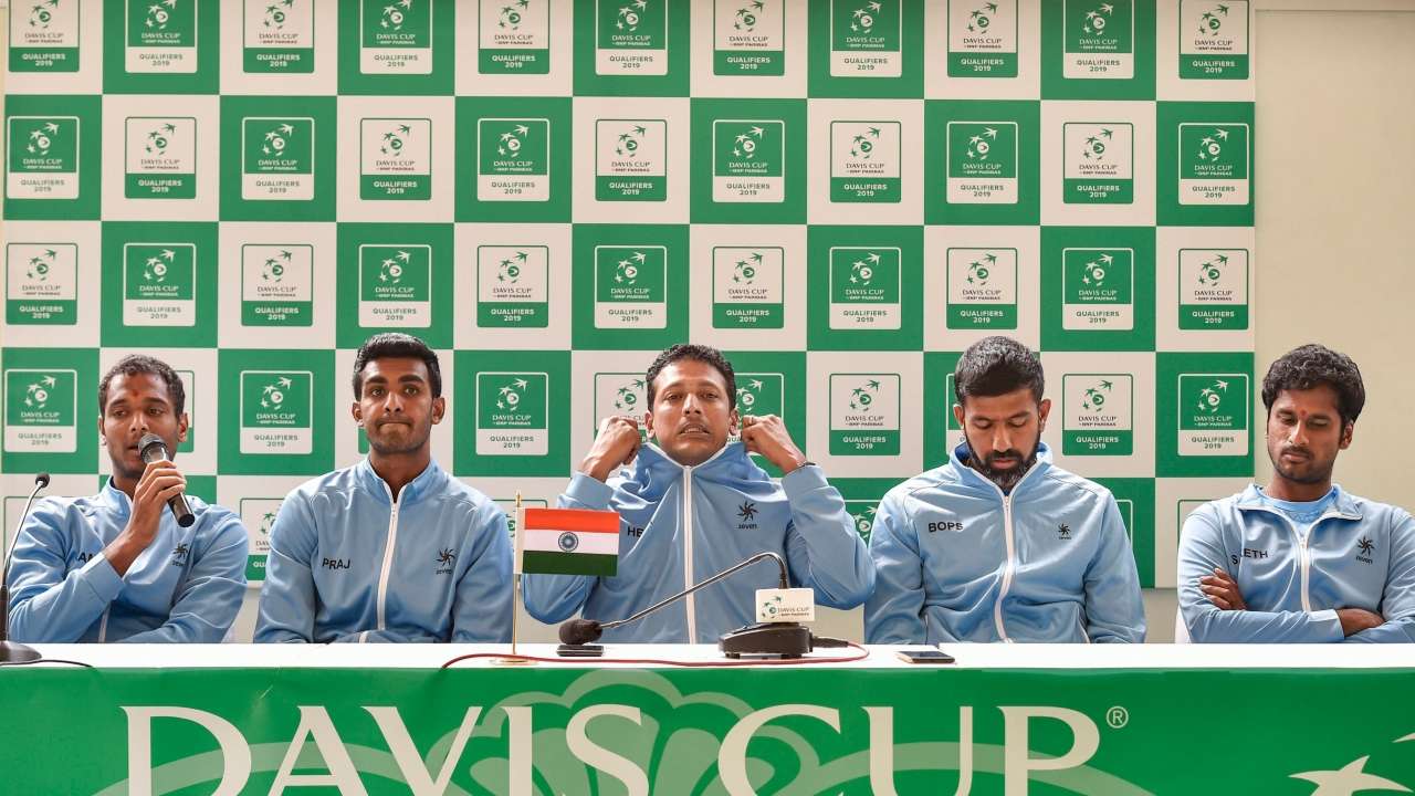 India's non playing Captain Mahesh Bhupathi with players Rohan Bopanna, Prajnesh Gunneswaran and Ramkumar Ramanathan