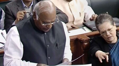 Kharge's dissent note