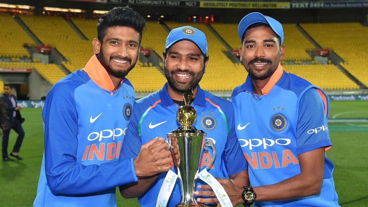 Khaleel Ahmed (L) with teammates Rohit Sharma (C) and Mohammed Siraj