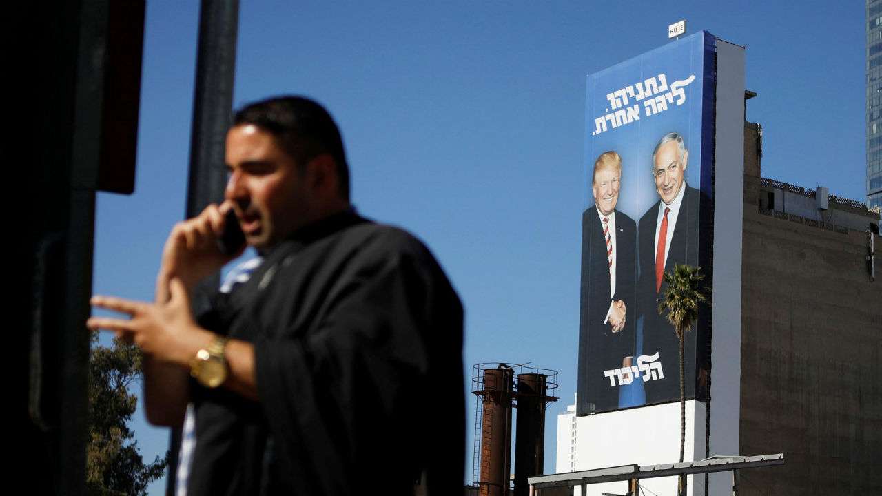 (Election campaign billboard)