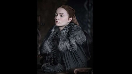 Sansa Stark: Fear of losing the throne?