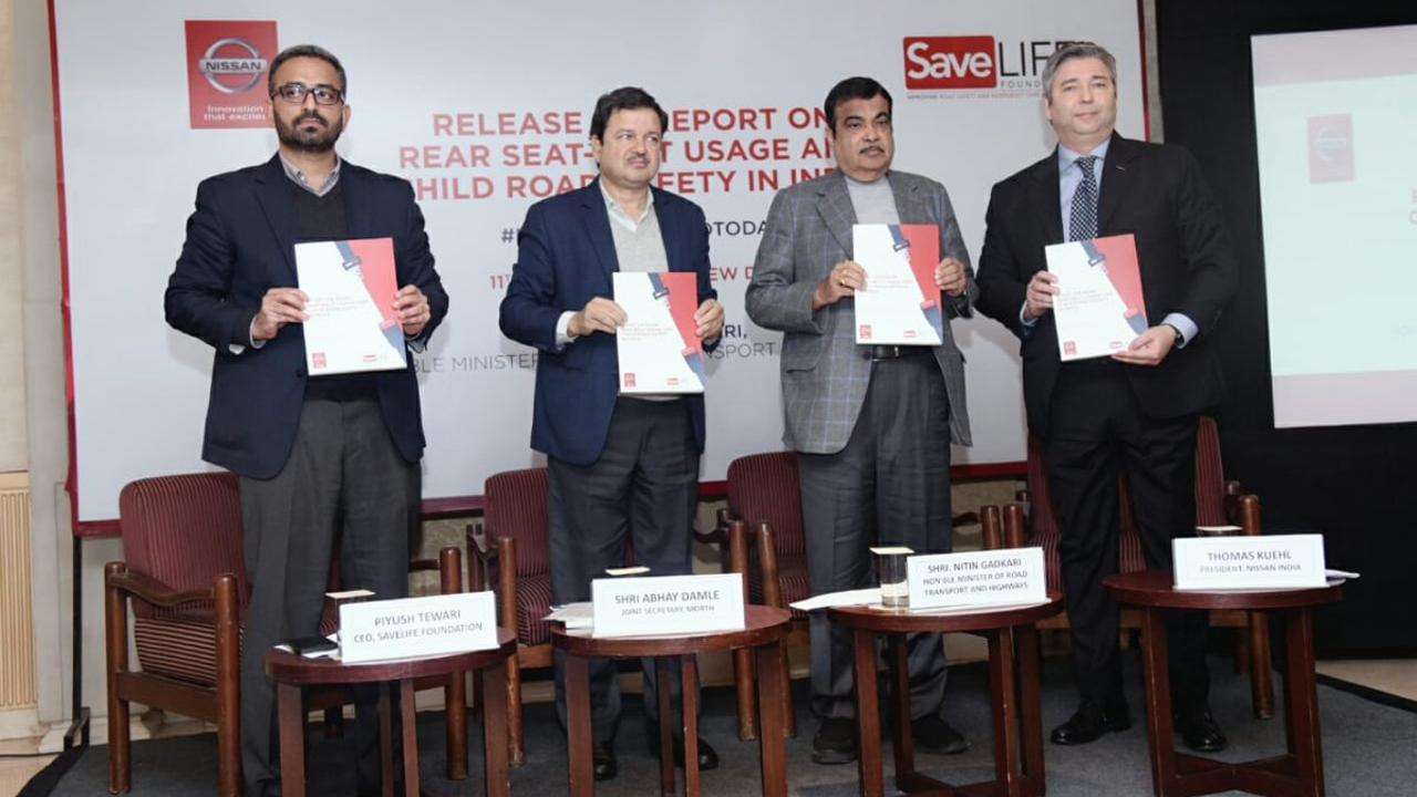 Union Minister Gadkari launching the study
