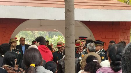 Army Chief was present for the cremation ceremony