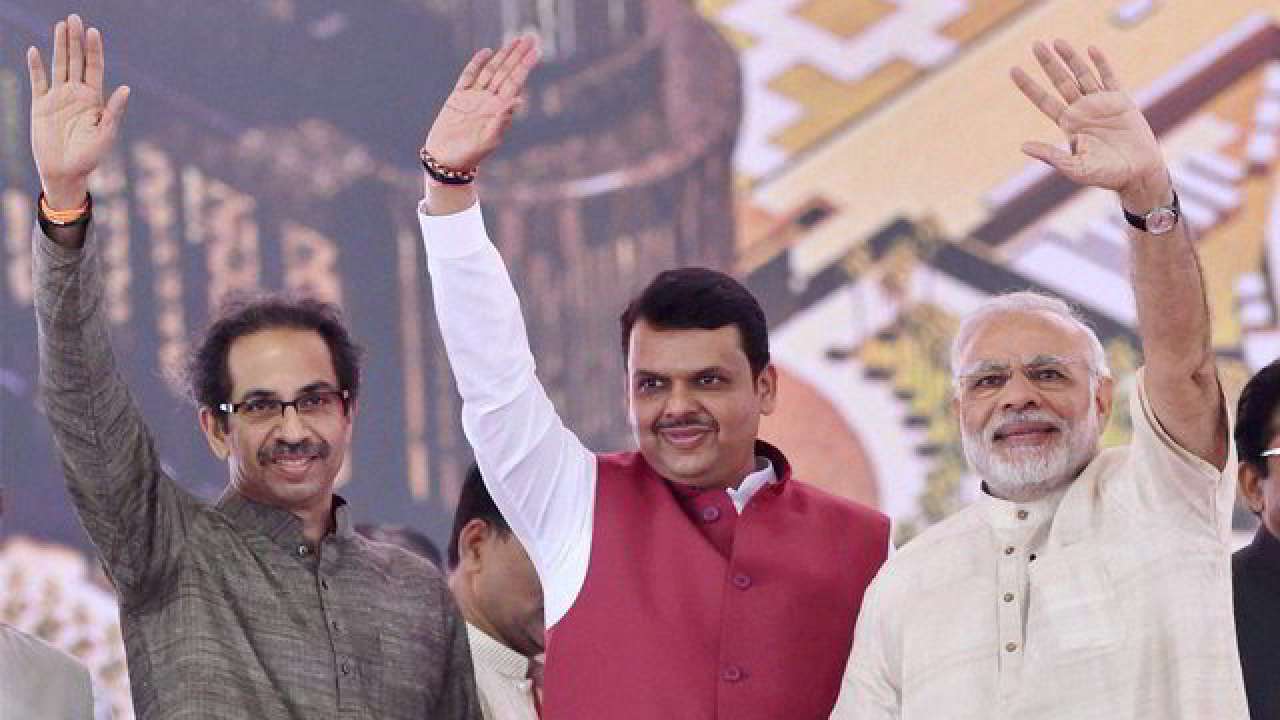 Sena chief Uddhav Thackeray, Maharashtra CM Devendra Fadnavis and PM Modi at a rally.