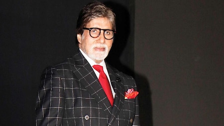 Amitabh Bachchan donates Rs 2.50 crore to the families of Pulwama Terror Attack martyrs