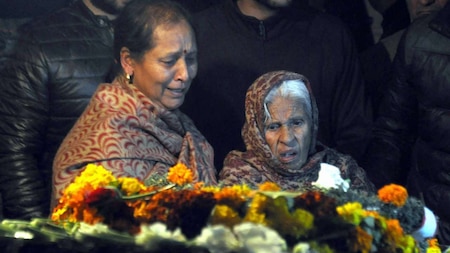 Grandmother of Major Dhoundiyal mourn near his mortal remains
