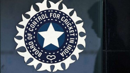 BCCI should respect mood in the country: Sanjay Patel