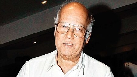 RIP Rajkumar Barjatya! B-Town bids adieu to Sooraj Barjatya's father